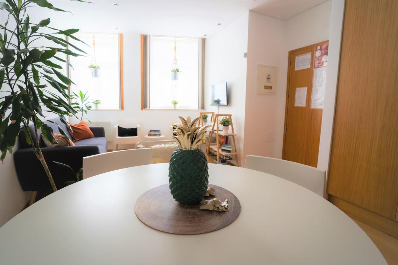 Downtown Porto Relaxed Apartment With Private Yard Eksteriør billede