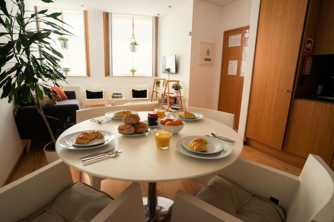 Downtown Porto Relaxed Apartment With Private Yard Eksteriør billede