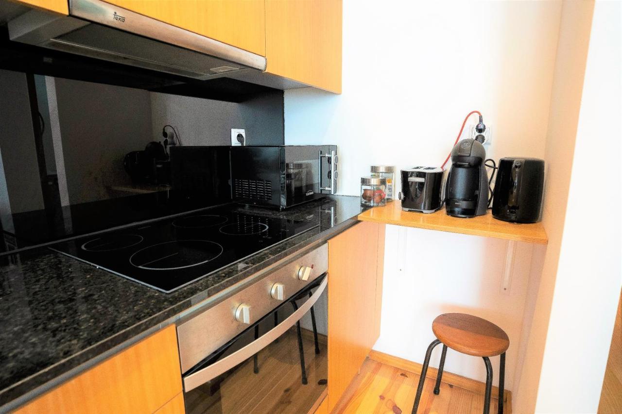 Downtown Porto Relaxed Apartment With Private Yard Eksteriør billede
